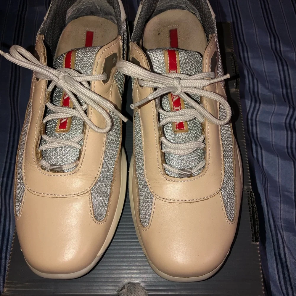 Prada Beige Shoe Box with Red Label SZ 9 slightly worn - Picture 3 of 5